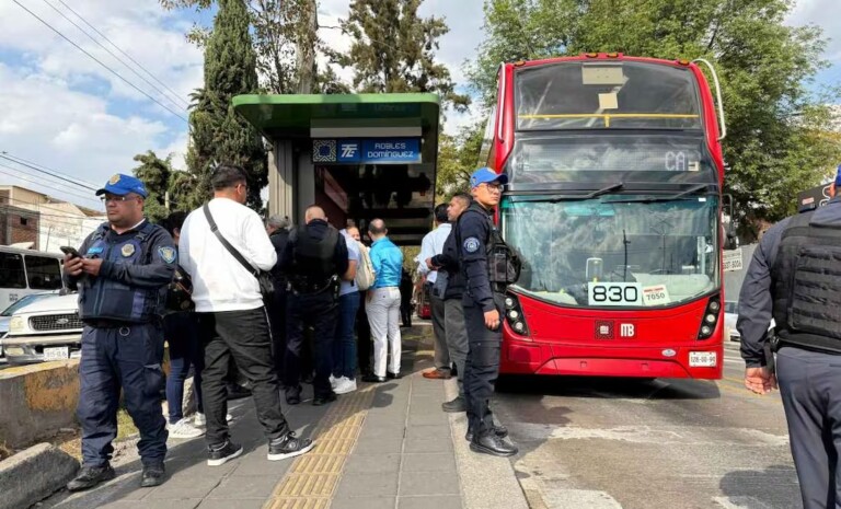 Tragedia en la Línea 7 del Metrobús: fallece adulta mayor tras accidente