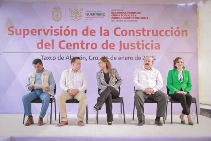 Ceremonia Supervisión de la Construcción del Centro de Justicia en Taxco de Alarcón. Gobernadora Evelyn Salgado. Imagen de internet.