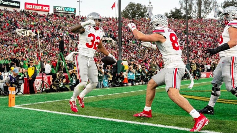 Ohio State conquista el Rose Bowl ante Oregon