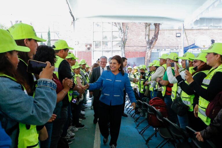 Clara Brugada lanza el Programa de Auxilio Escolar en la CDMX