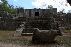 Descubren el “Castillo viejo” en Chichén Itzá