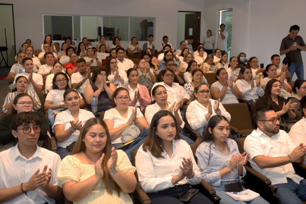 Gobierno Yucatán avanza en la capacitación a psicólogos escolares