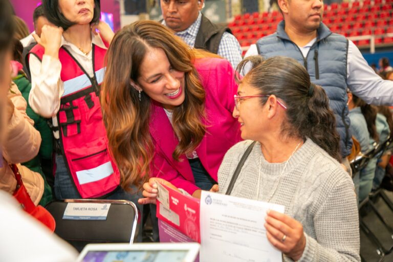 Inicia la entrega de las Tarjetas Rosas en Guanajuato