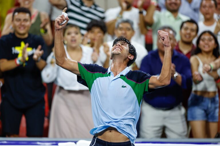 Rodrigo Pacheco hace historia en Acapulco con su primer triunfo en el ATP Tour