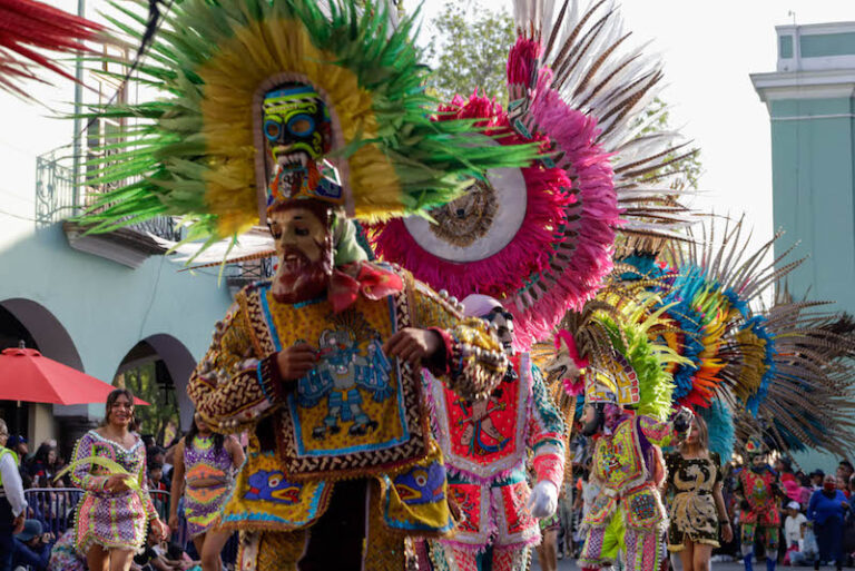 ¿Ya estás listo para vivir el carnaval de Tlaxcala 2025? Mañana jueves es el desfile