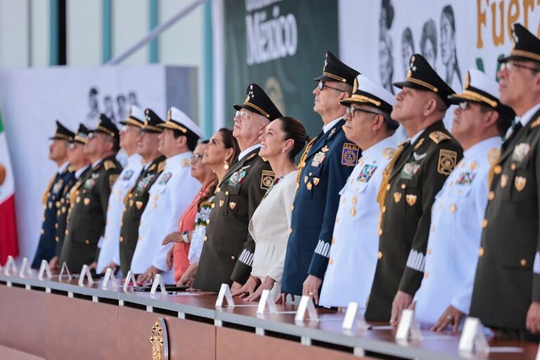 Conmemora Claudia Sheinbaum el 110 aniversario de la Fuerza Aérea Mexicana e inaugura la Base Aérea Militar no.20