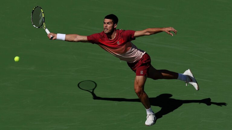 Carlos Alcaraz arranca con victoria en Indian Wells y busca el tricampeonato