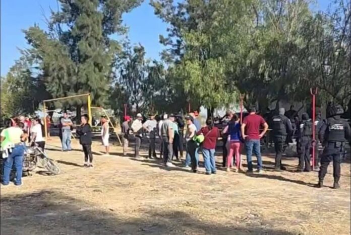 Asesinan a cuatro personas en campo de futbol de Salamanca, Guanajuato