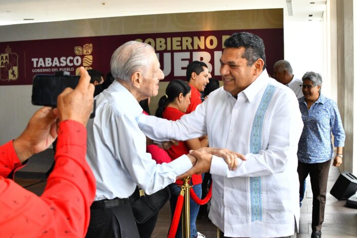 Programas estatales mejoran la vida de más de 23 mil tabasqueños- Javier May