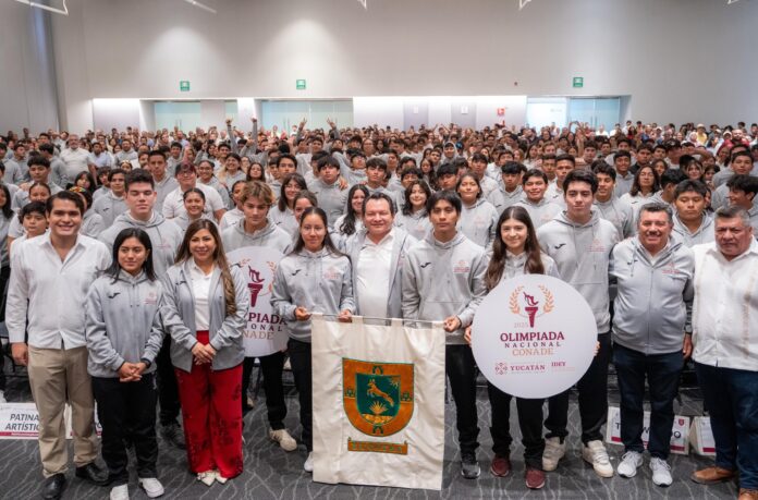 Abanderan a delegación que representarán a Yucatán en la Olimpiada Nacional 2025