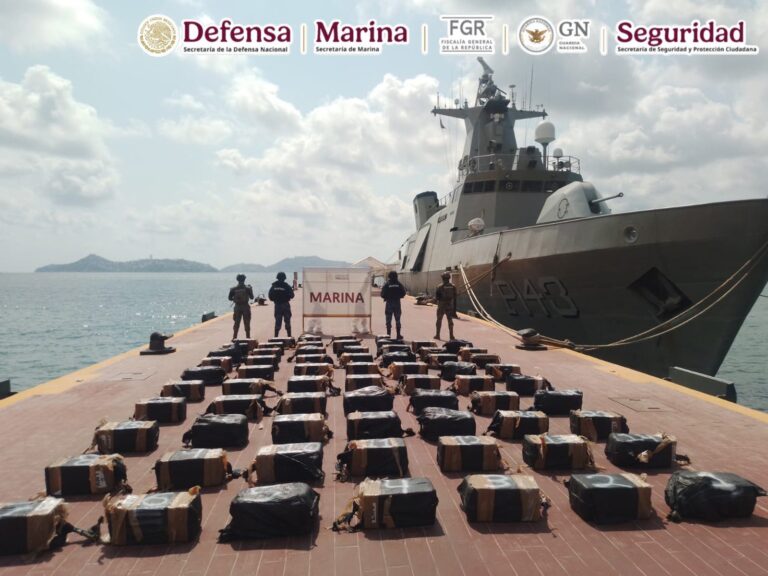 Aseguran 1.3 toneladas de cocaína en costas de Guerrero