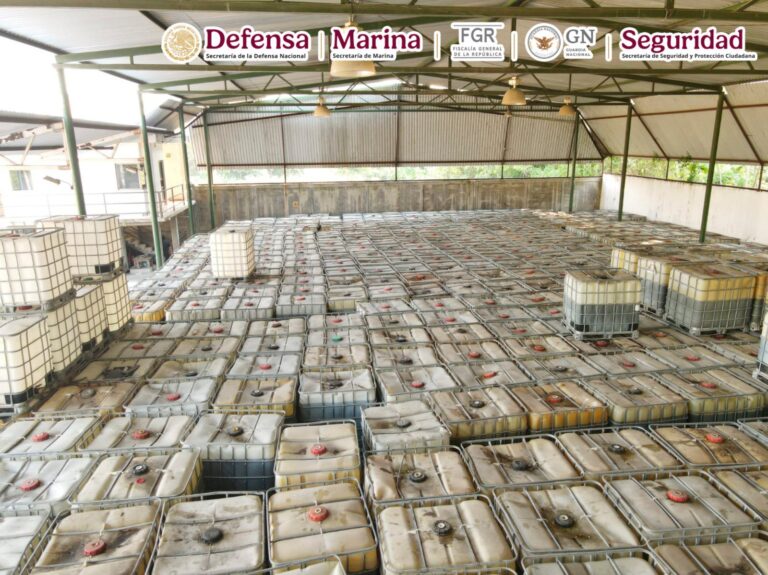Aseguran 1.5 millones de litros de hidrocarburo de Tabasco