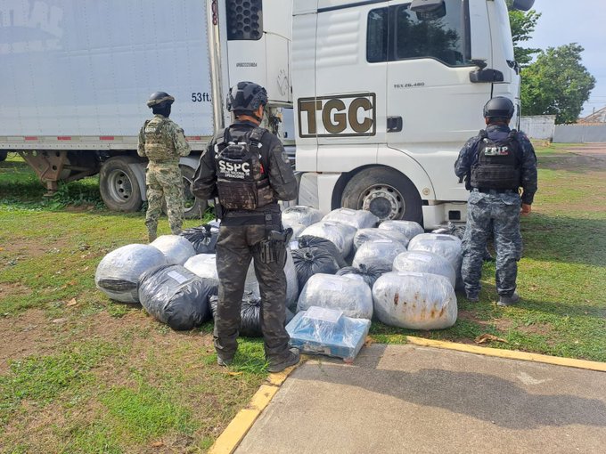 Aseguran 450 kilos de marihuana oculta en un tráiler en Chiapas