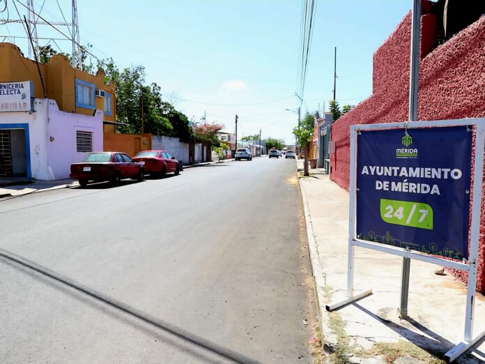 Cecilia Patrón supervisa repavimentación de calles prioritarias de Mérida