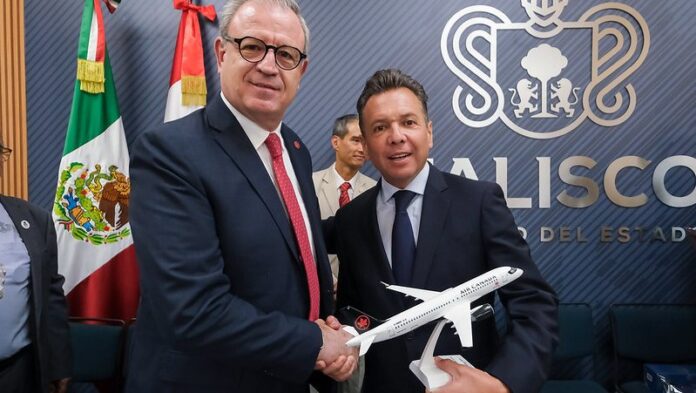 Crece la conectividad aérea entre Jalisco y Canadá
