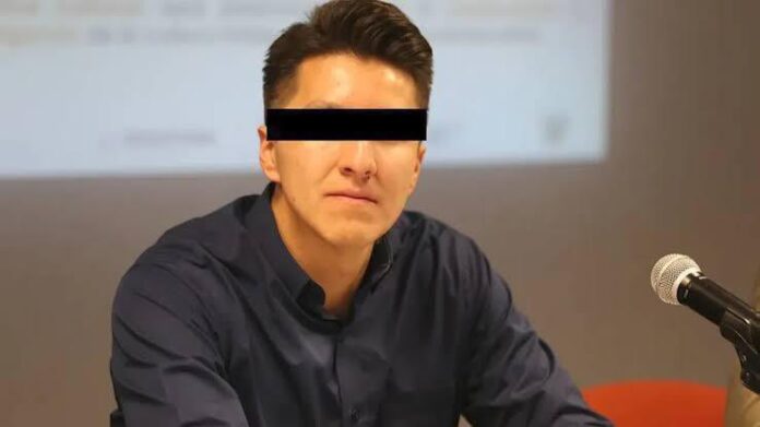 Detienen a César Román Mora, ex contralor de Hidalgo, por su relación con la 'Estafa Siniestra'