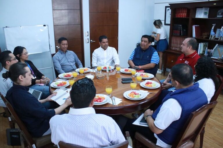 LA COLUMNA: CEDH capacitará a servidores públicos de los ayuntamientos de Michoacán