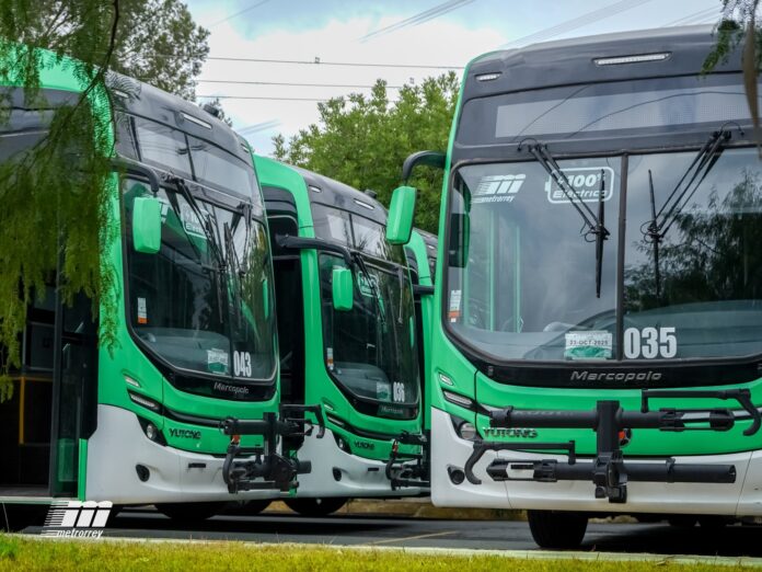 Inicia operaciones la Ruta Garza Sada-Carretera Nacional del Transmetro