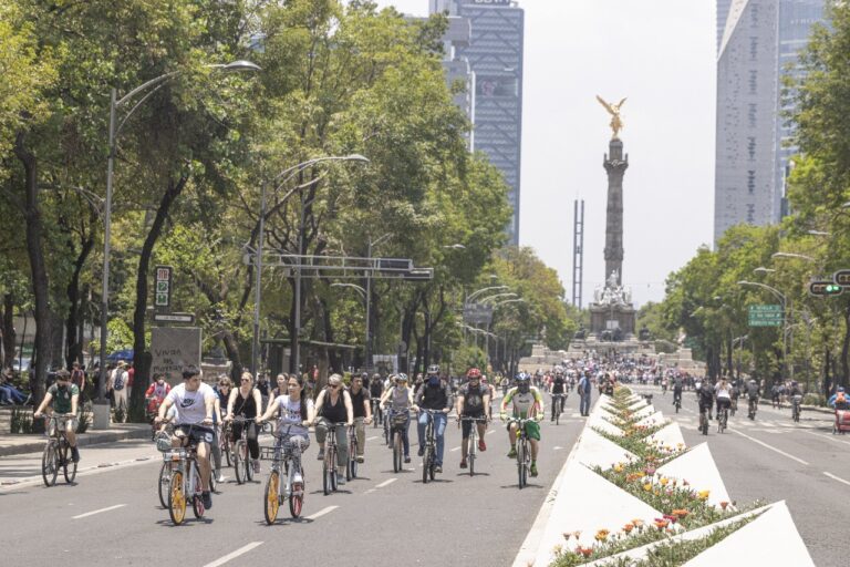 Paseo Dominical celebra 18 años con récord histórico de 32 millones de asistentes