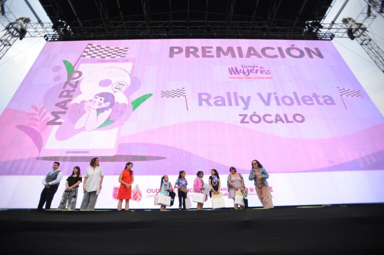 Niñas cineastas conquistan el Zócalo con cortometrajes que rompen estereotipos de género
