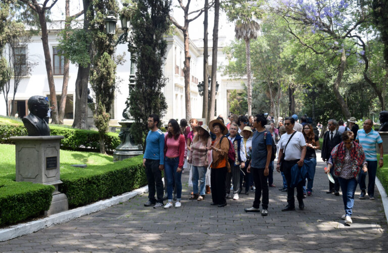 Paseos Históricos en CDMX celebran 40 años con recorridos especiales