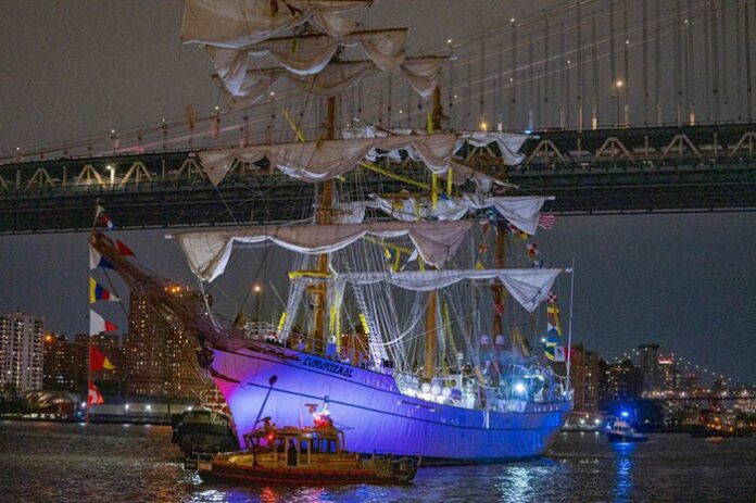 Regresan cadetes del Buque 'Cuauhtémoc' al Puerto de Veracruz