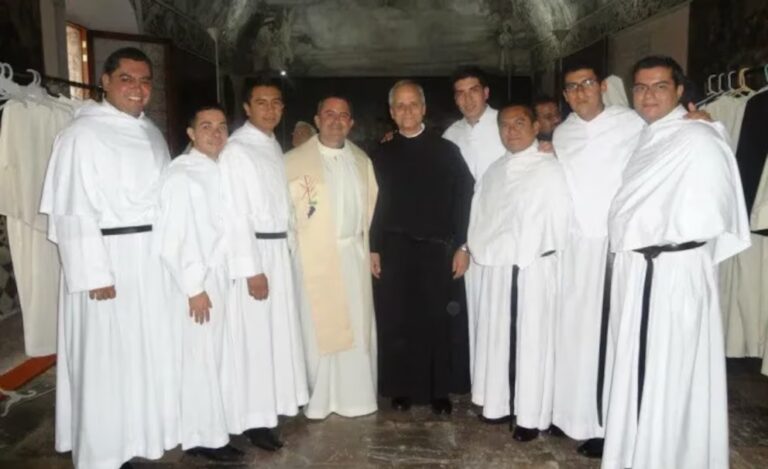 Enviará Claudia Sheinbaum carta para invitar al papa León XIV a México
