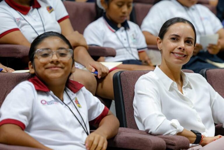 Ana Paty Peralta prioriza ejercicio democrático para niñas y niños