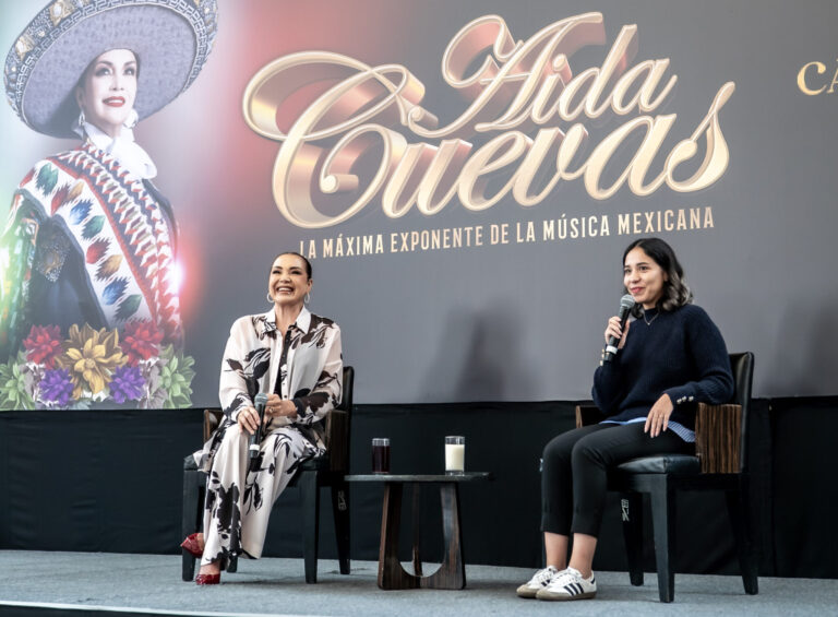 Aida Cuevas celebra cinco décadas con gira nacional especial por México