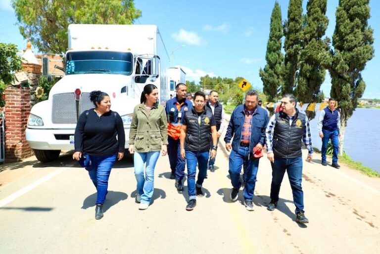 Lleva DIF Estatal primer donativo con alimentos, artículos de limpieza y cobijas a las familias de la Comunidad de San Pedro de Ibarra en Ocampo