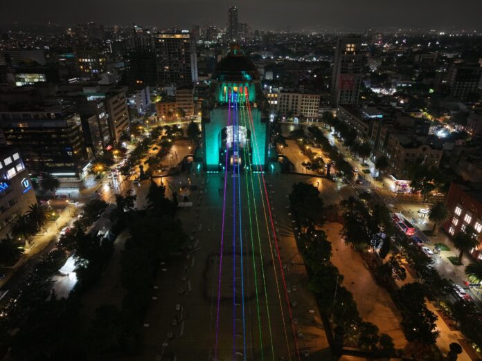 CDMX se ilumina con los colores del Orgullo LGBTQ+🌈