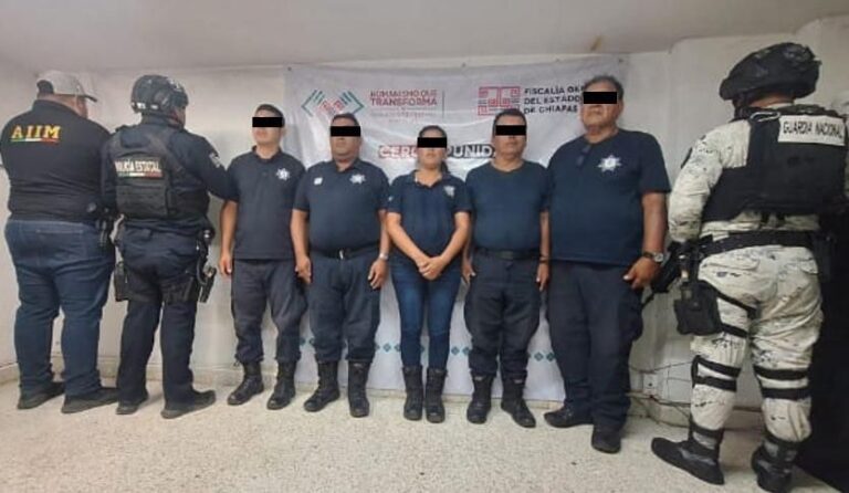 Detienen a cinco policías en Chiapas; son acusados de homicidio