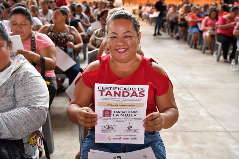 El próximo año se duplicará la inversión de 'Tandas para la Mujer': Javier May