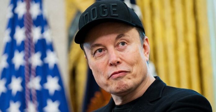 Elon Musk se lanza contra Trump