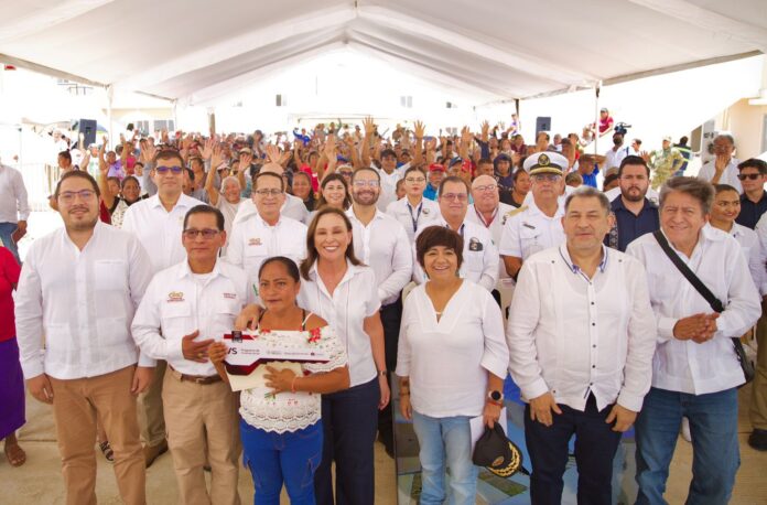 Entregan viviendas a familias reubicadas por el Tren Interoceánico
