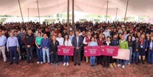 Hidalgo otorgará 17 mil becas universitarias