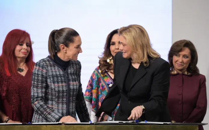 Maru Campos firma acuerdo para consolidar el Polo de Desarrollo de Ciudad Juárez