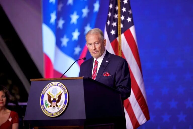 La frontera está cerrada a toda actividad ilegal: Ronald Johnson, embajador de EU en México