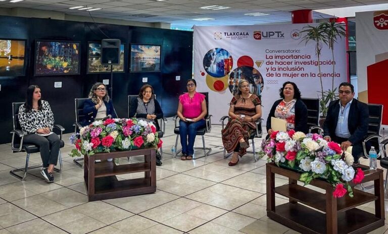 Reconoce UPTX labor científica de mujeres investigadoras