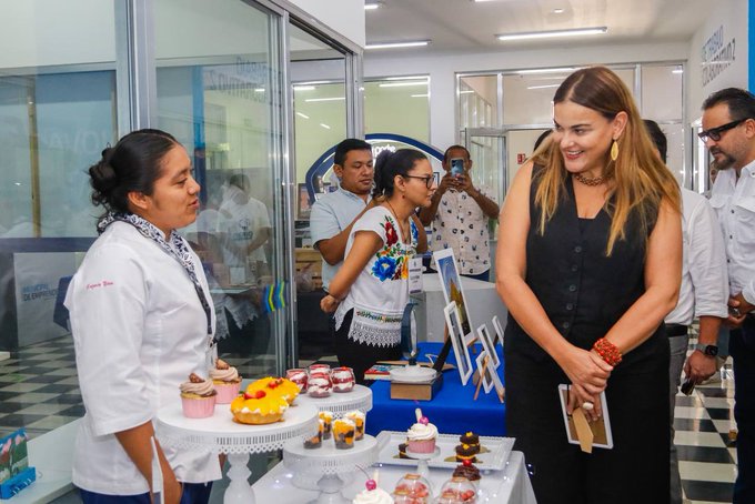 Apuestan al talento meridano con 'Emprendo Contigo'