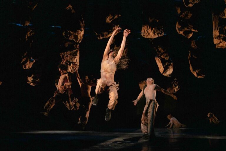 Centro Cultural del Bosque presenta danza que confronta libertad, encierro y humanidad