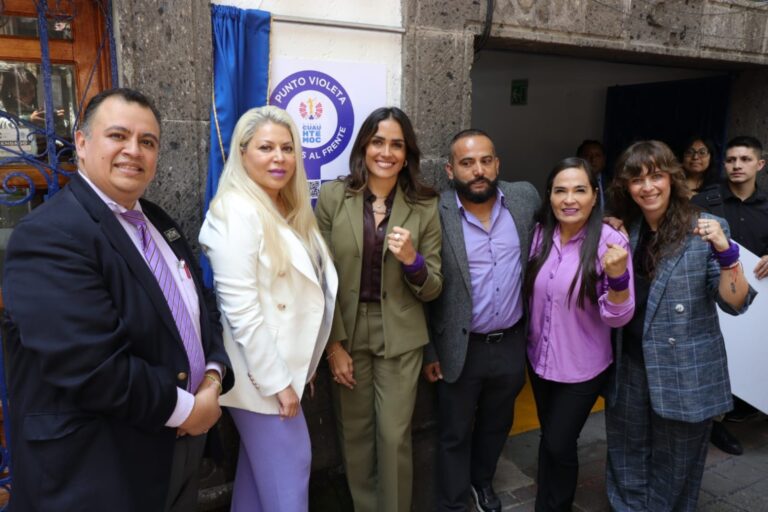 Cuauhtémoc instala Punto Violeta en Colegio Holandés Ochoterena para proteger a mujeres