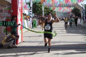 Culmina el Ultra Maratón de los Cañones en Guachochi con la carrera de 21K