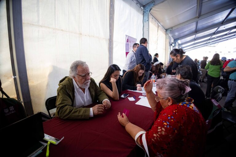 Instalan en CDMX módulo legal para frenar despojos de casas y departamentos