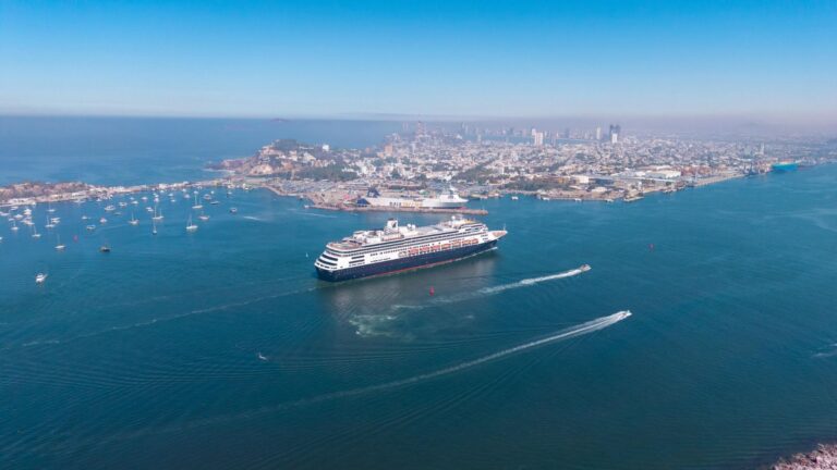 Más de 227 mil cruceristas han visitado Mazatlán en 2025