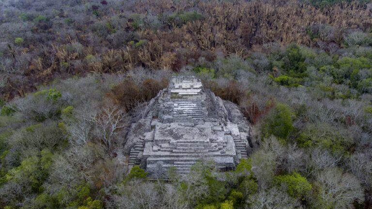 Reabren las zonas arqueológicas del sur de Quintana Roo
