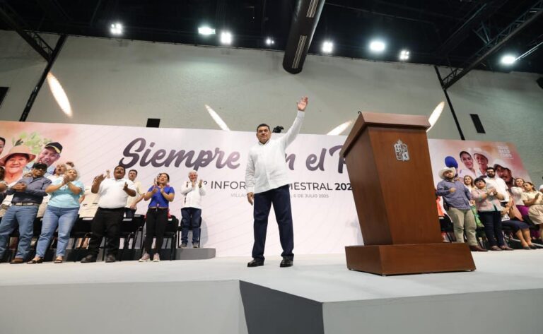 Tabasco fortalece la educación con inversión histórica en inclusión digital