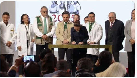 Firma Claudia Sheinbaum decreto para incorporar hospitales y unidades médicas rurales al IMSS en beneficio de 10.8 millones de mexicanos