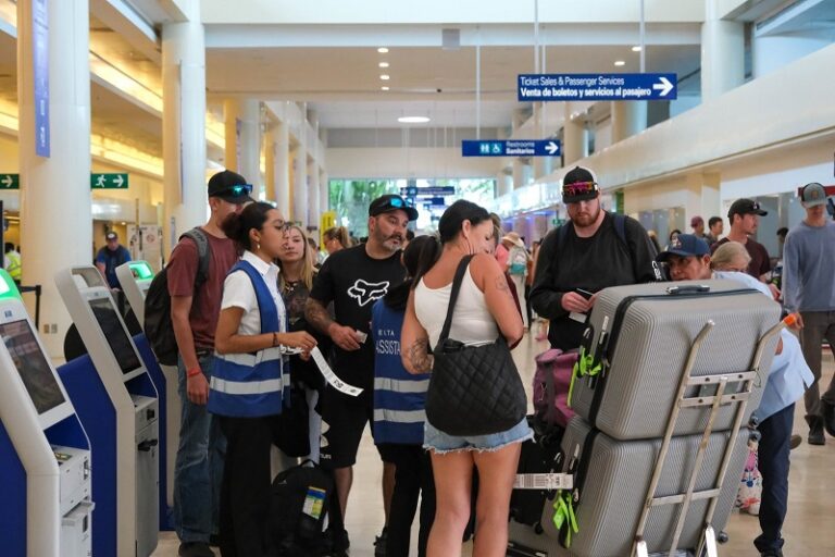 Sectur: México recibió 9 millones 359 mil turistas internacionales vía aérea durante los primeros cinco meses de 2025