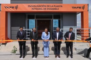 Tere Jiménez inaugura planta de TAFE en Aguascalientes